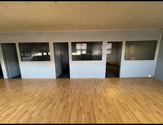 535M² OFFICE FOR SALE IN BENDOR